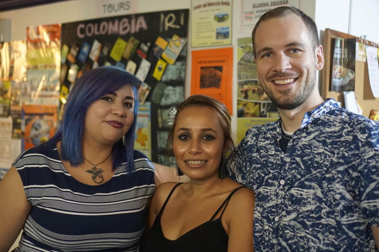 The Wandering Paisa (Adults Only) Hostel Medellin Exterior photo