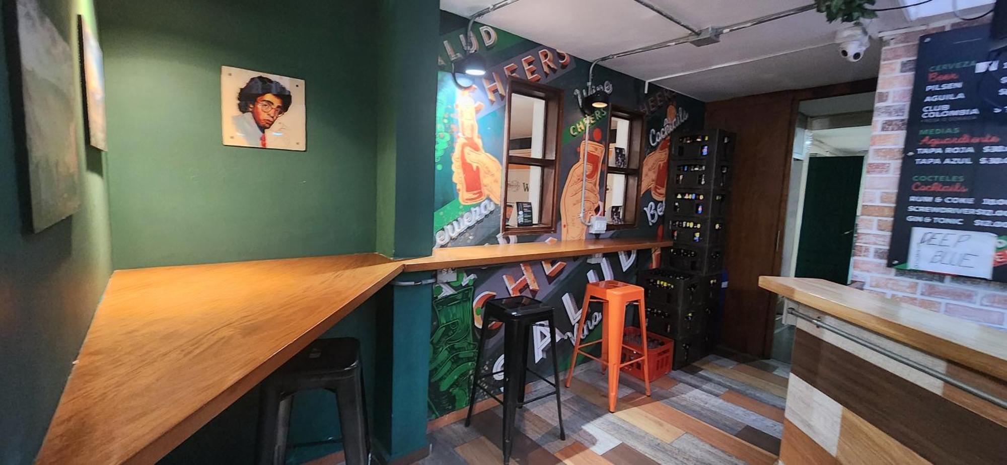 The Wandering Paisa (Adults Only) Hostel Medellin Exterior photo